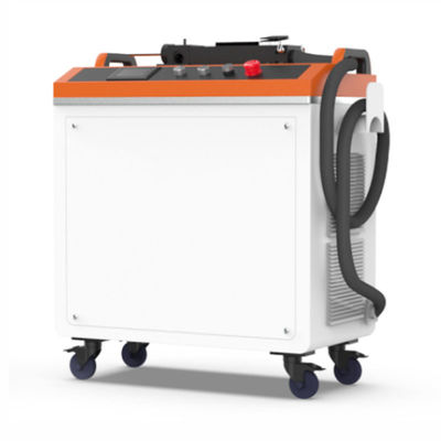 Machine automatique de nettoyage au laser pulsé de 100 W à 300 W pour la rouille locale de la surface métallique