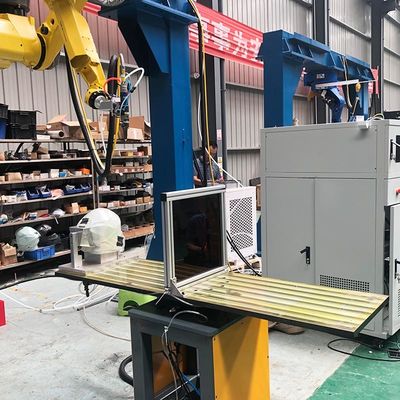 Machine de découpe laser pour produits en fibres de carbone